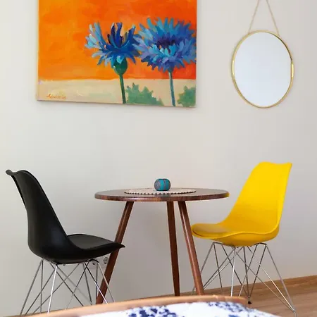 Art Garden Hostel *